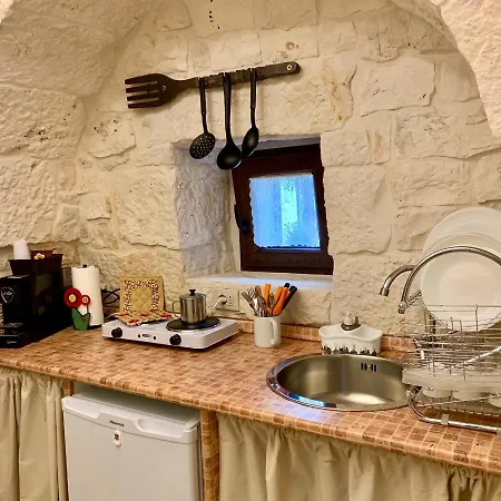 Trulli Pietra Viva Alberobello